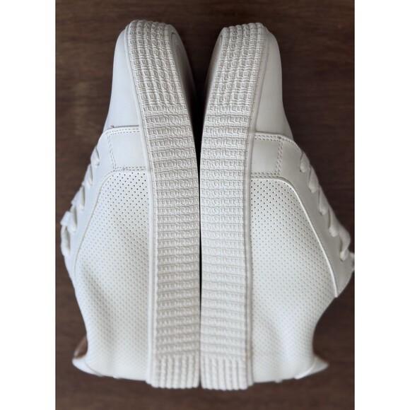 Women’s 9 Steve Madden White Platform Sneakers Lace-Up New Without Box - Picture 3 of 7